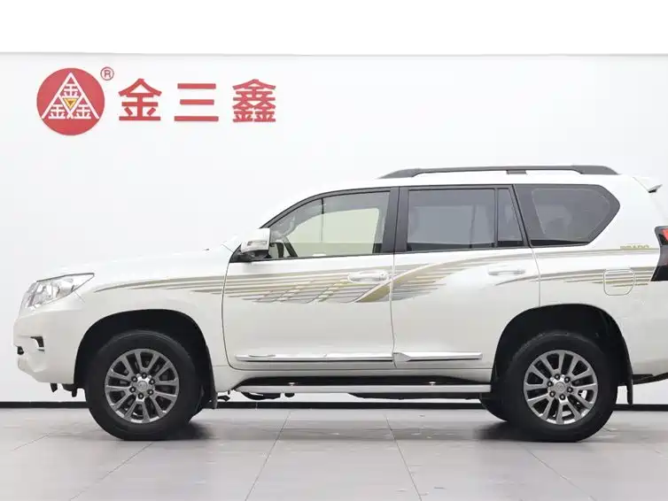 Toyota Prado 2020 — фото 3