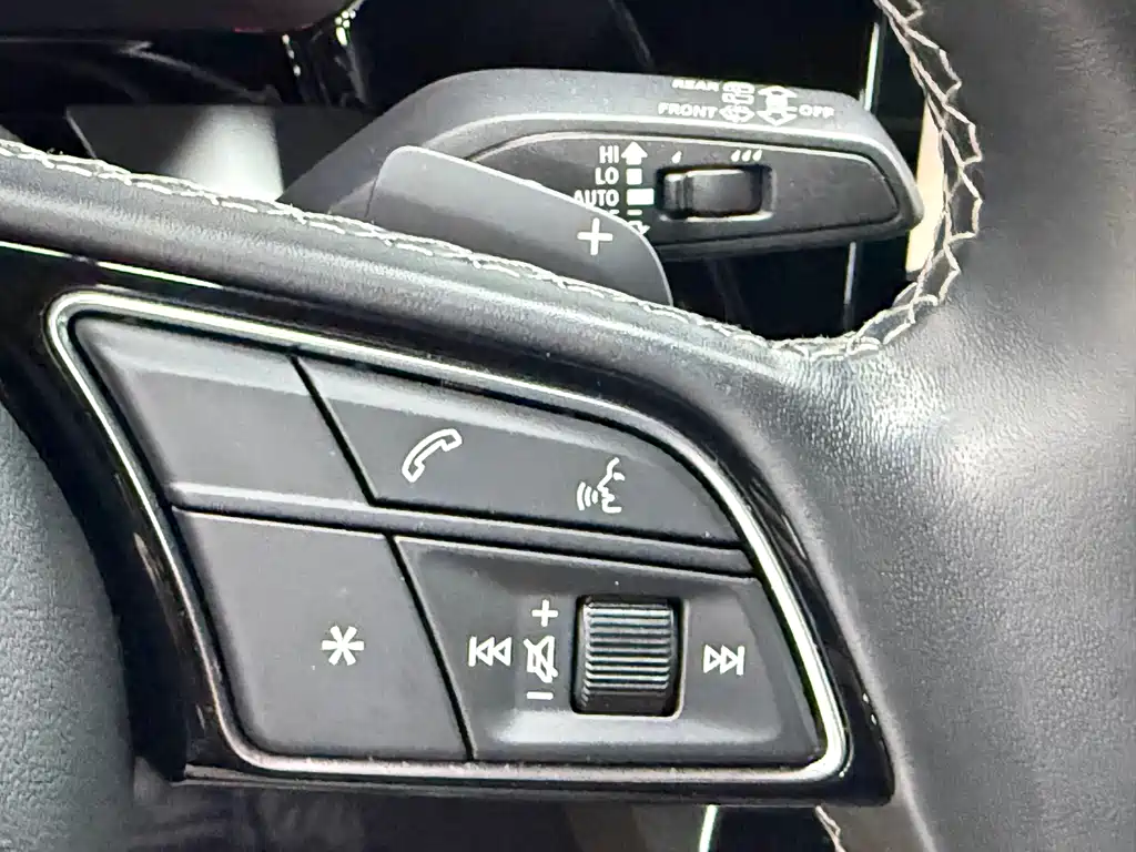 Audi A3 2023 — фото 12