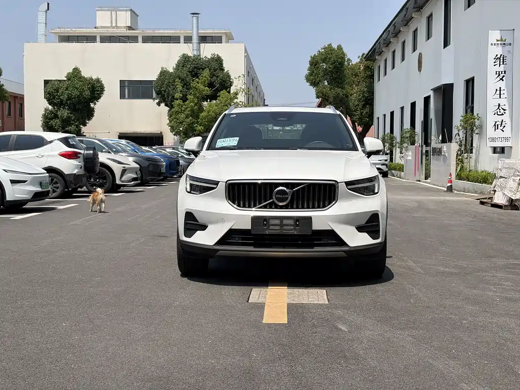 Volvo XC40 2024
