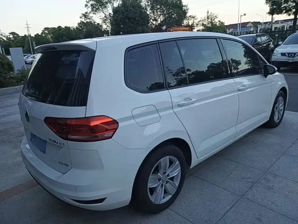 Volkswagen Touran 2017