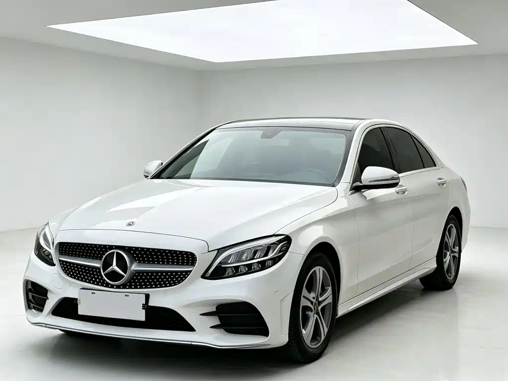 Mercedes-Benz C-Class 2019 — фото 1