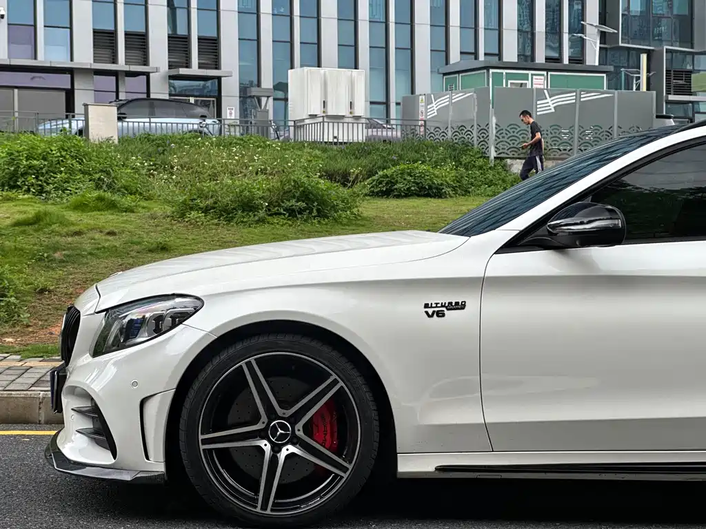 Mercedes-Benz C-Class AMG 2020 — фото 22