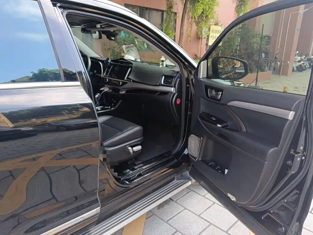 Toyota Highlander 2019 — фото 20