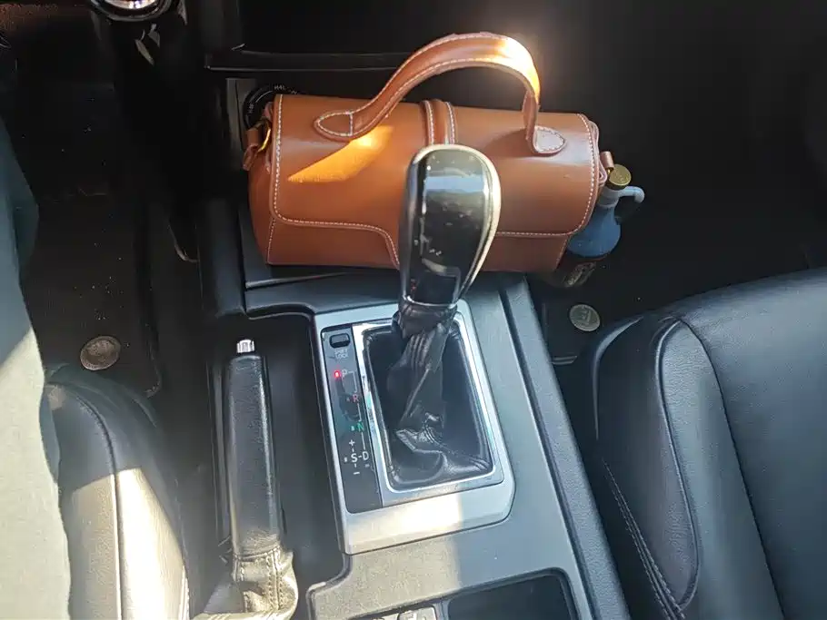 Toyota Prado 2017 — фото 16