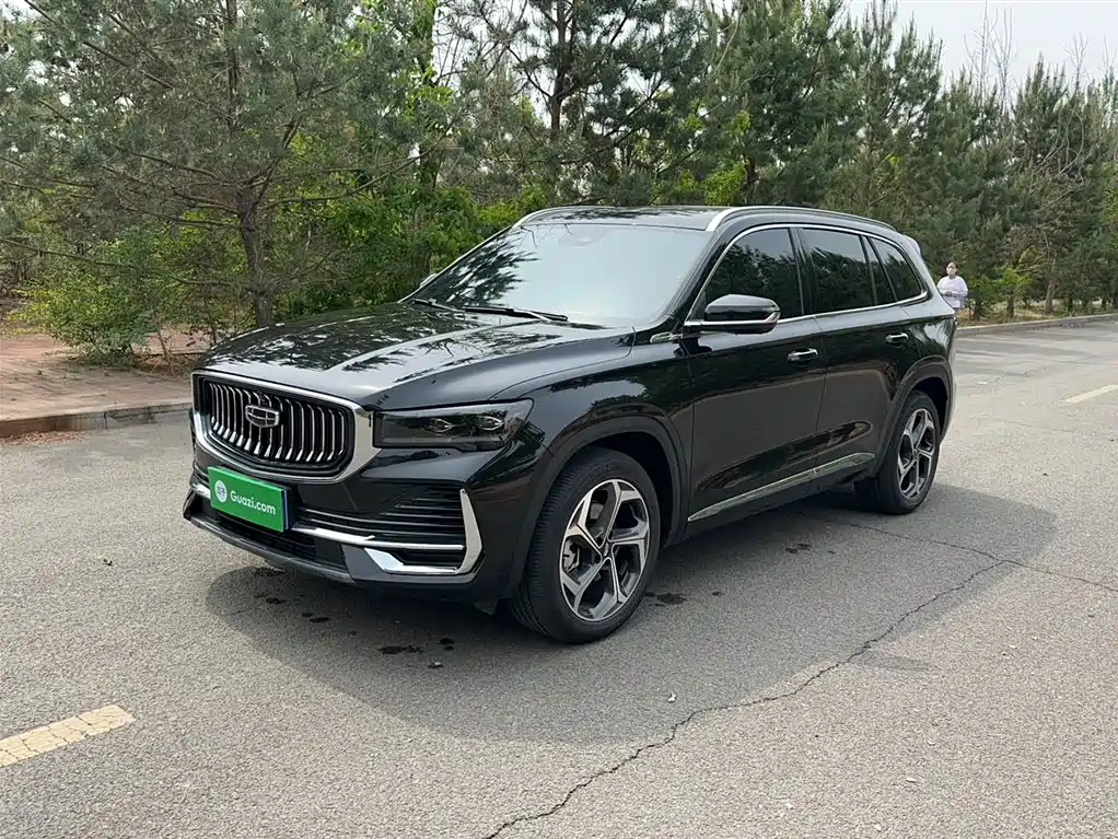 Geely Xingyue L 2025 — фото 1