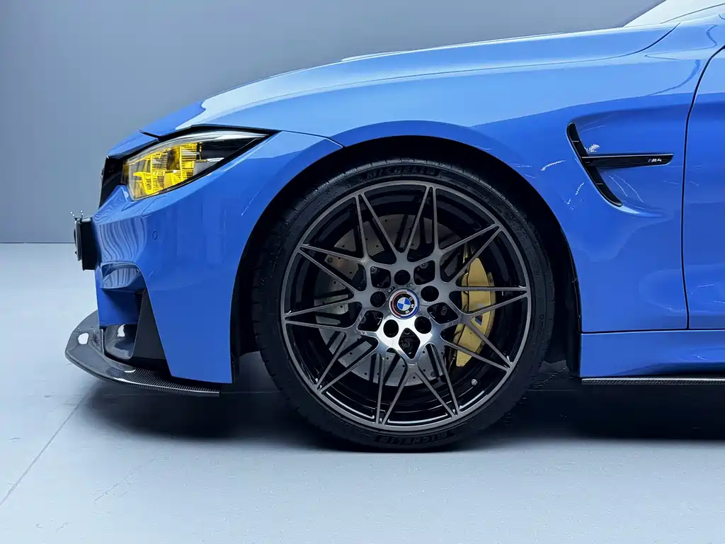 BMW M4 2018 — фото 6