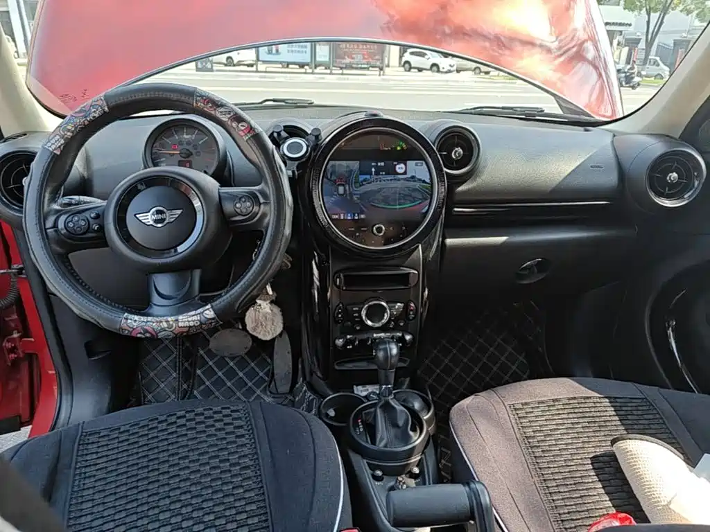 MINI Countryman 2015 — фото 10