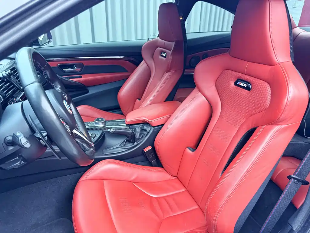 BMW M4 2018 — фото 14