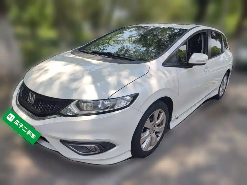 Honda Jade 2016 — фото 1