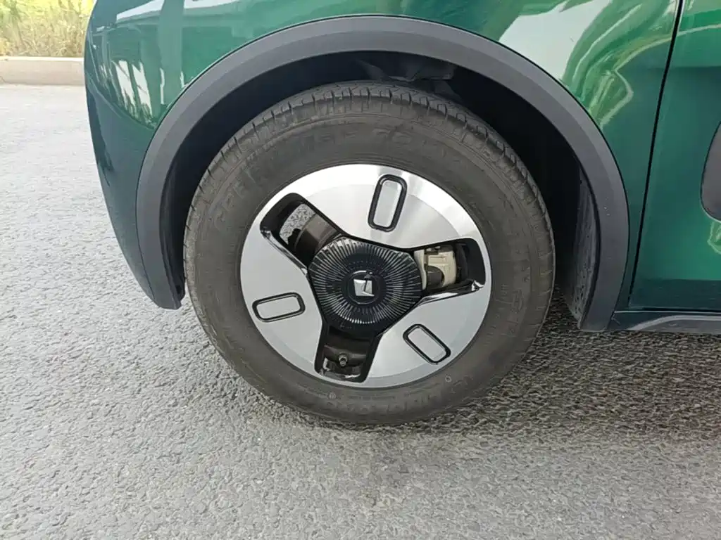Baojun KiWi EV 2022 — фото 23