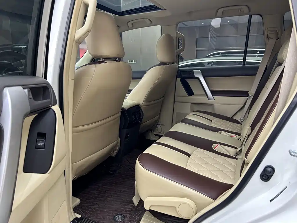 Toyota Prado 2018 — фото 14