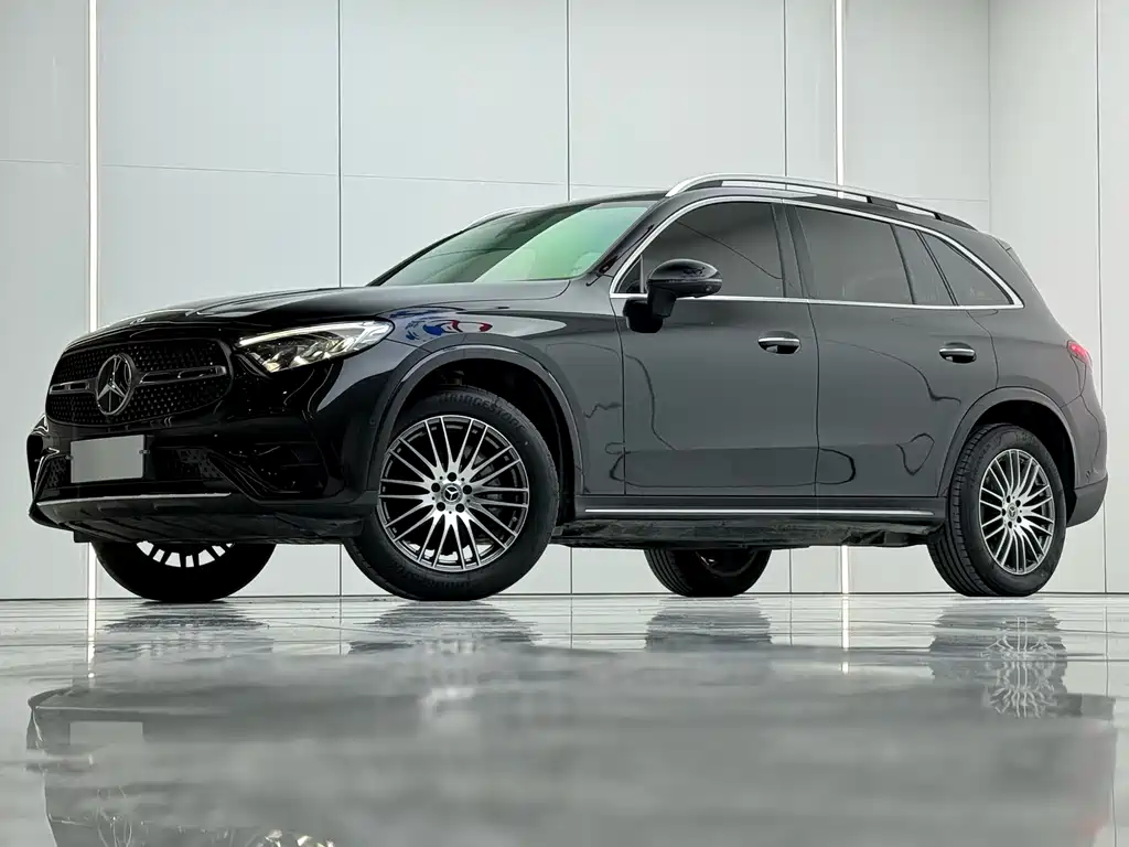 Mercedes-Benz GLC 2025