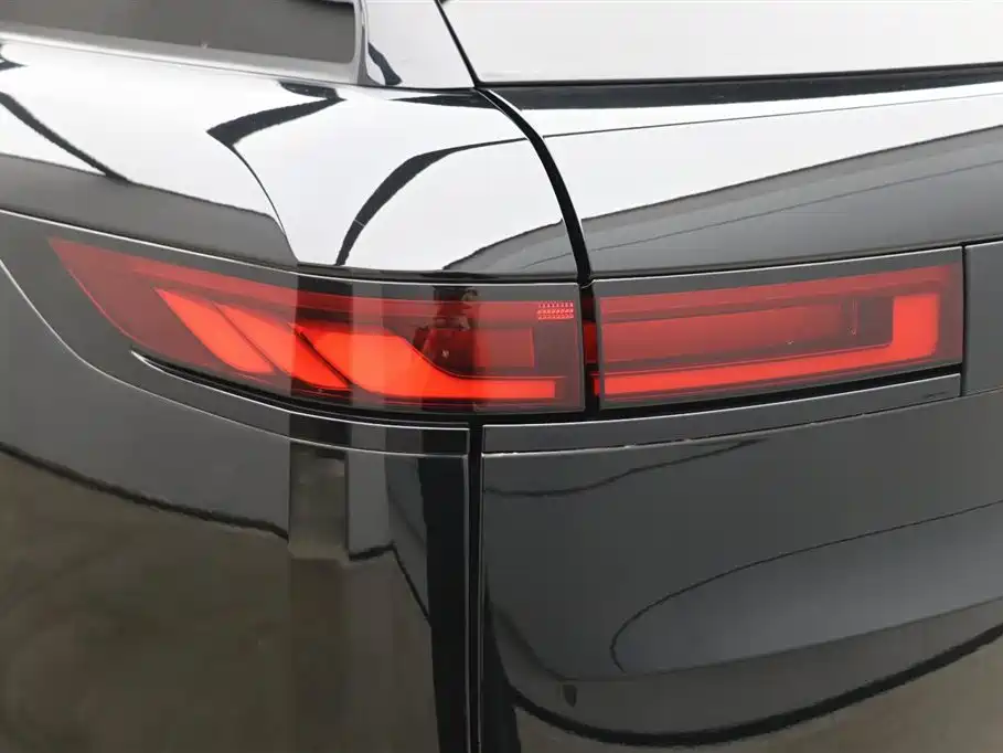 Land Rover Sport 2024 — фото 28