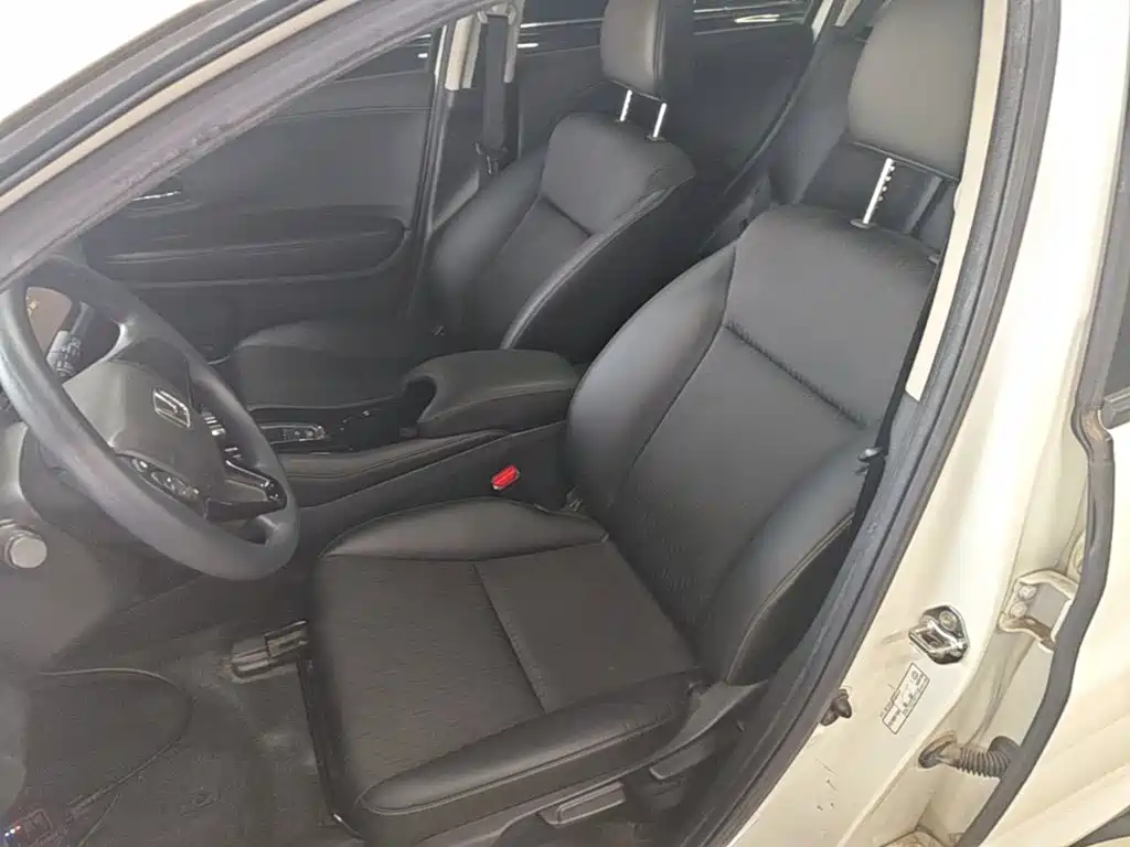 Honda Vezel 2021 — фото 15