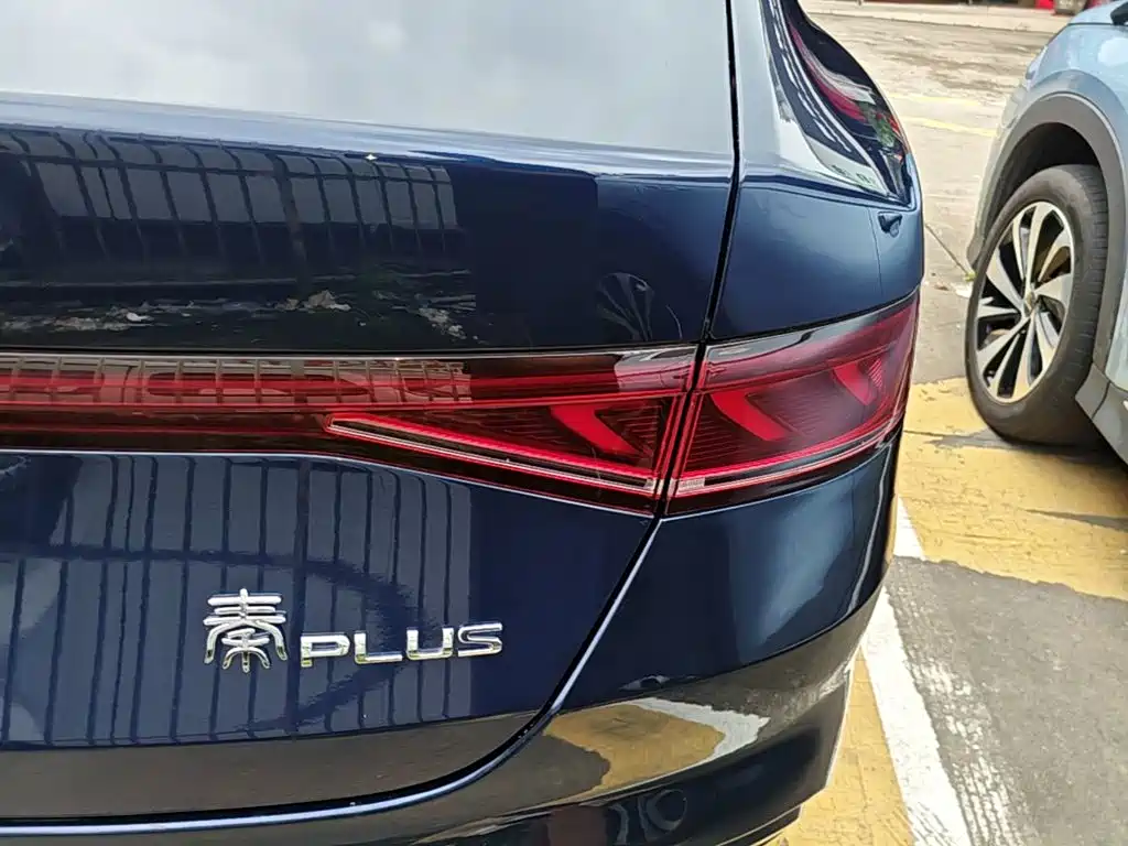 BYD Qin PLUS 2023 — фото 8