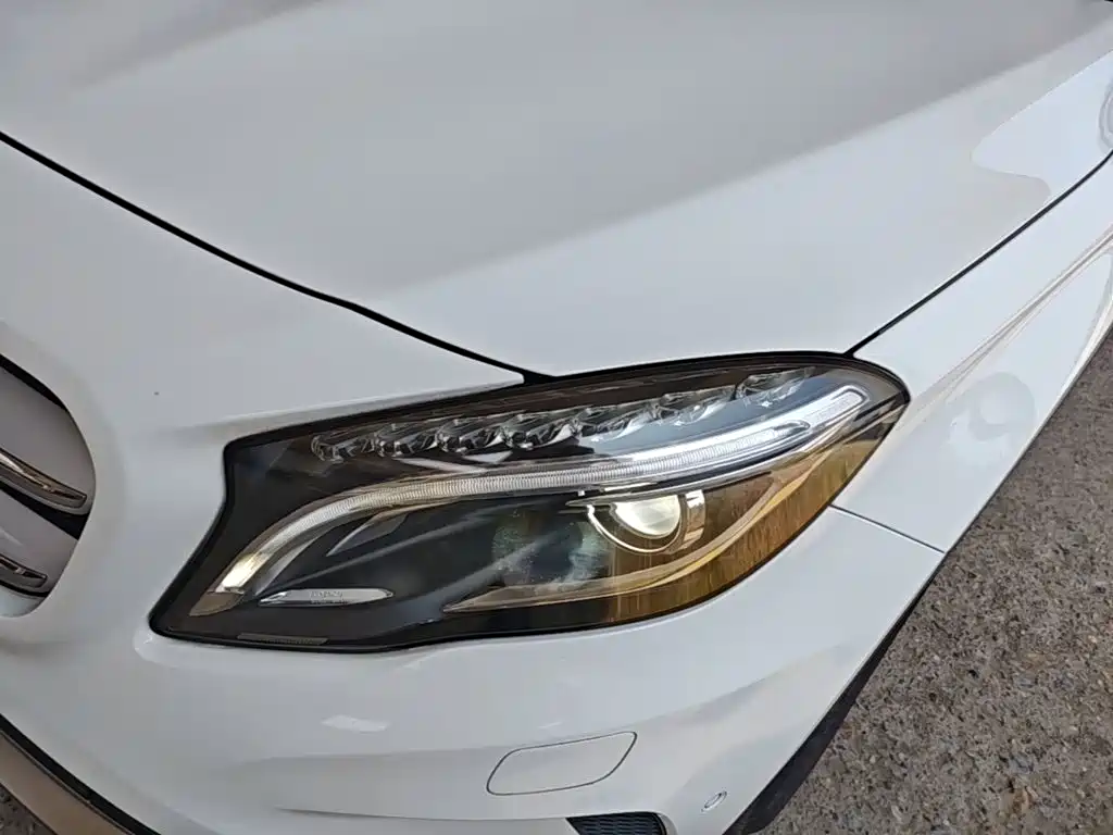 Mercedes-Benz GLA 2015 — фото 24