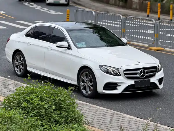 Mercedes-Benz E-Class 2020