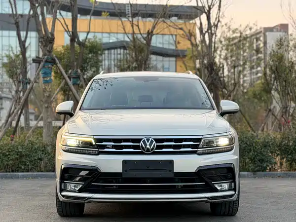 Volkswagen Tiguan L 2021