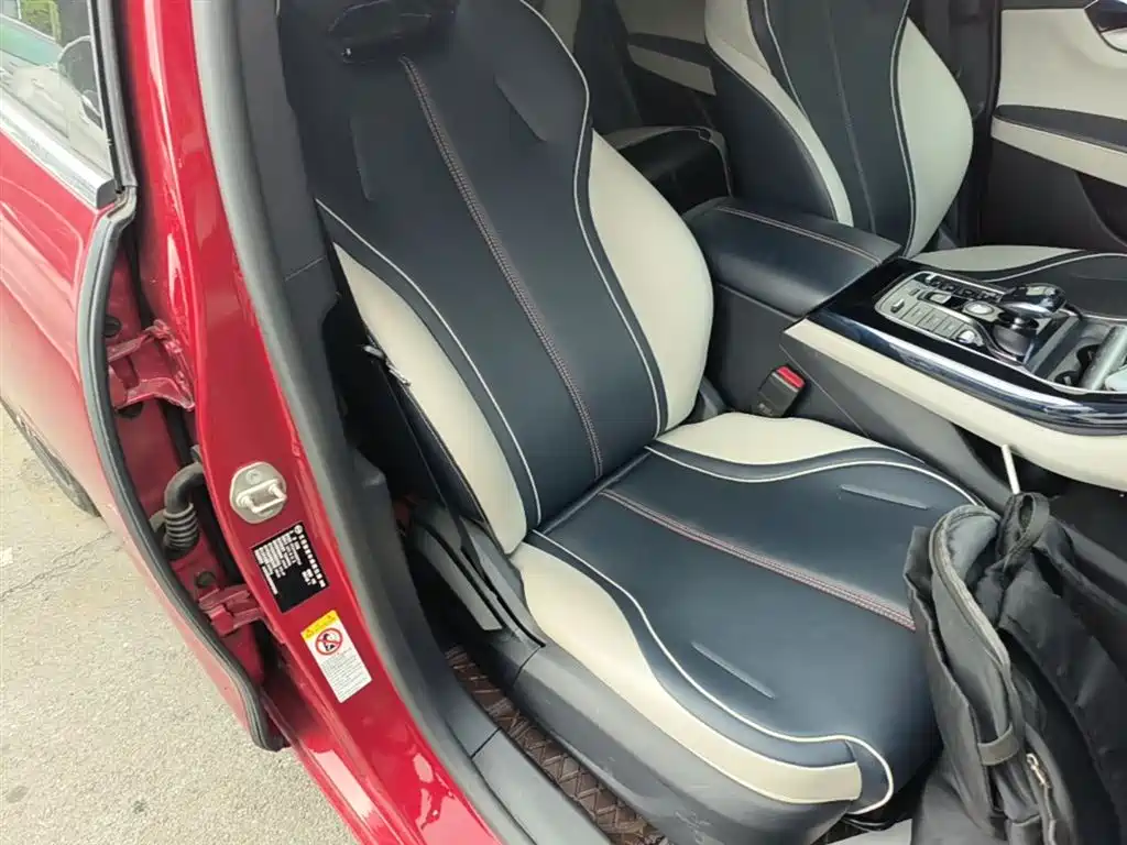 BYD Qin PLUS 2023 — фото 25