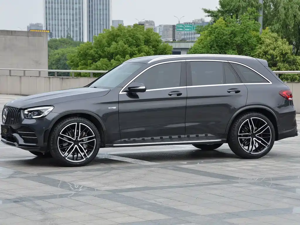 Mercedes-Benz GLC AMG 2020 — фото 4