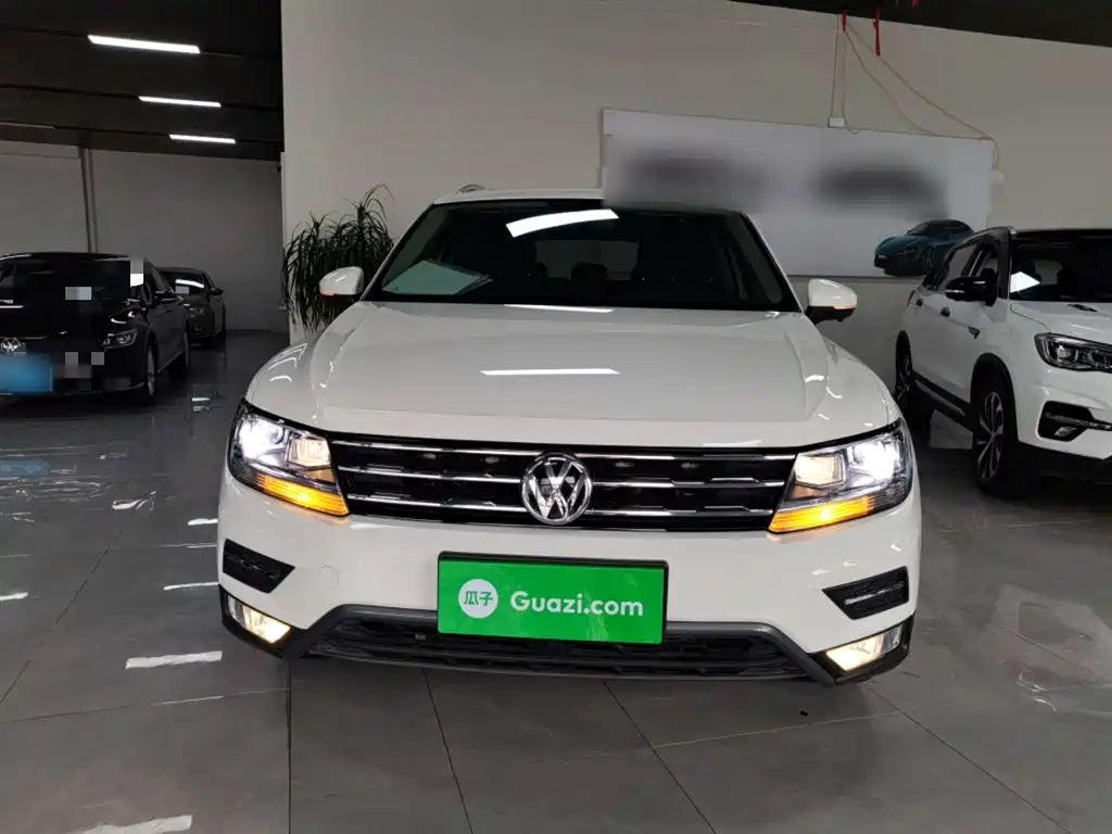 Volkswagen Tiguan L 2018 — фото 3