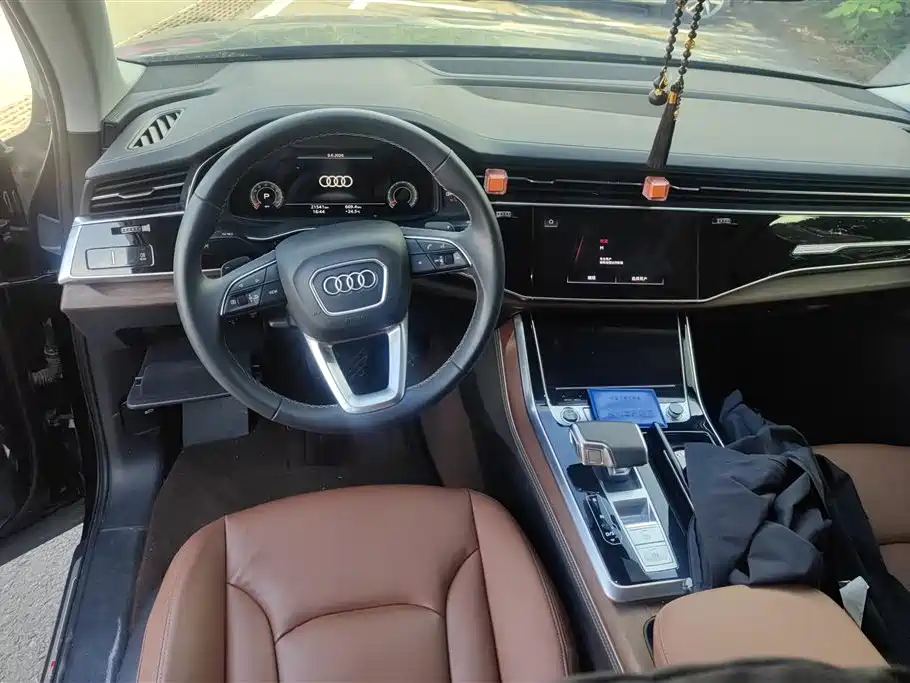 Audi Q7 2024 — фото 13