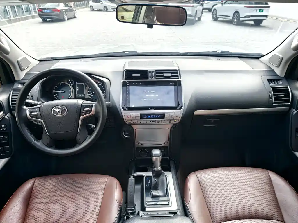 Toyota Prado 2019 — фото 14