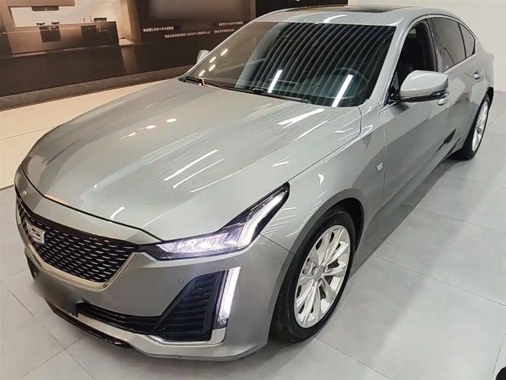 Cadillac CT5 2023 — фото 1