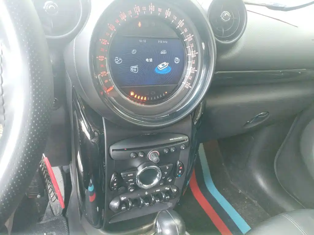MINI Countryman 2016