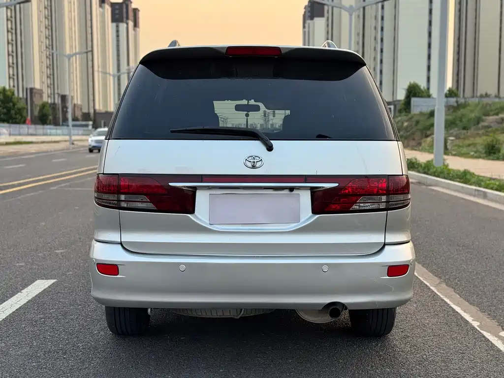 Toyota Previa 2005