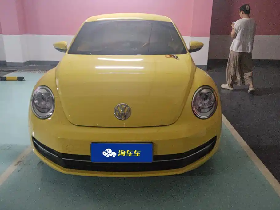 Volkswagen Beetle 2014