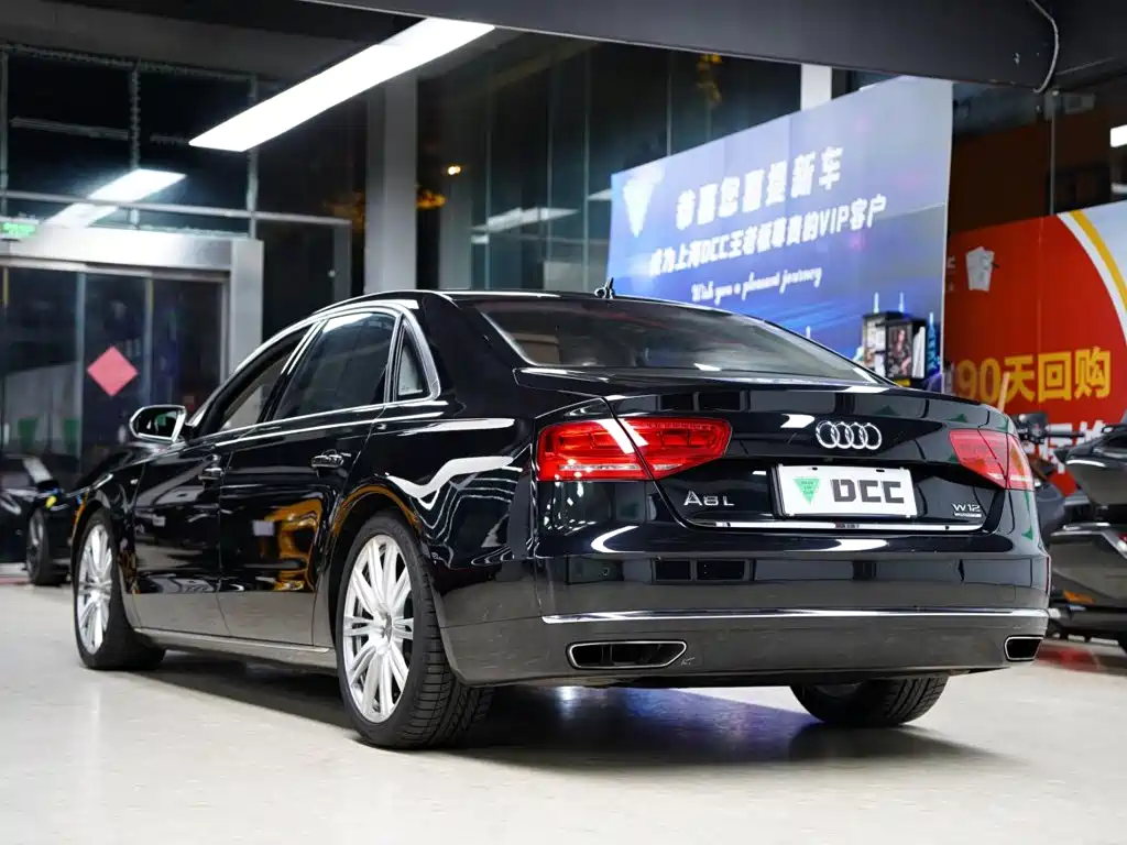 Audi A8 2013 — фото 54