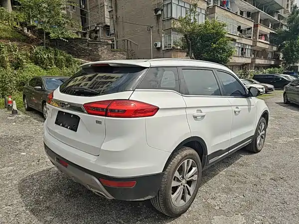 Geely Boyue 2017