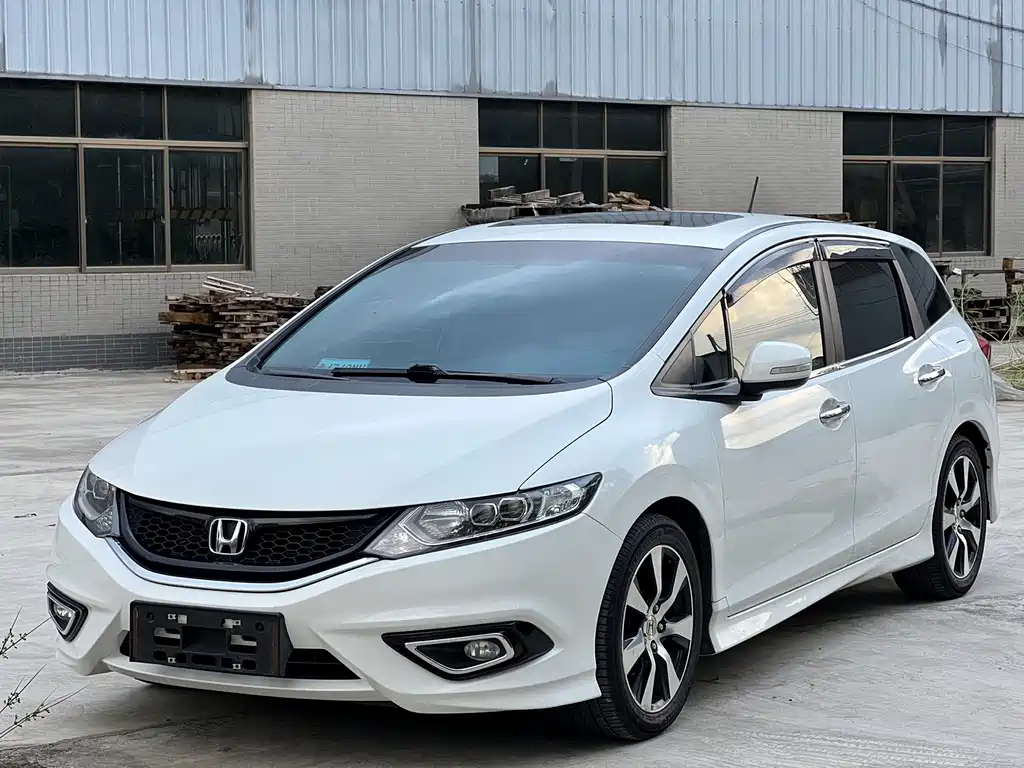 Honda Jade 2017