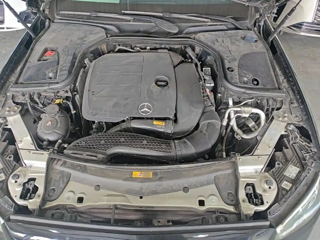 Mercedes-Benz E-Class 2023 — фото 20