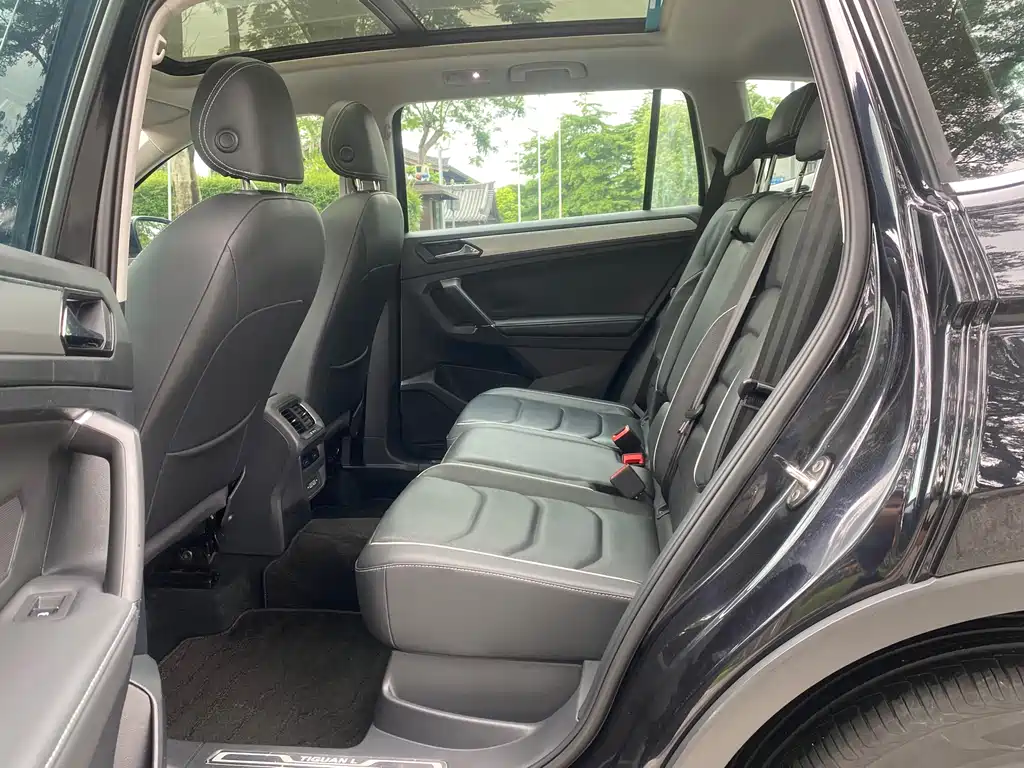 Volkswagen Tiguan L 2018 — фото 6