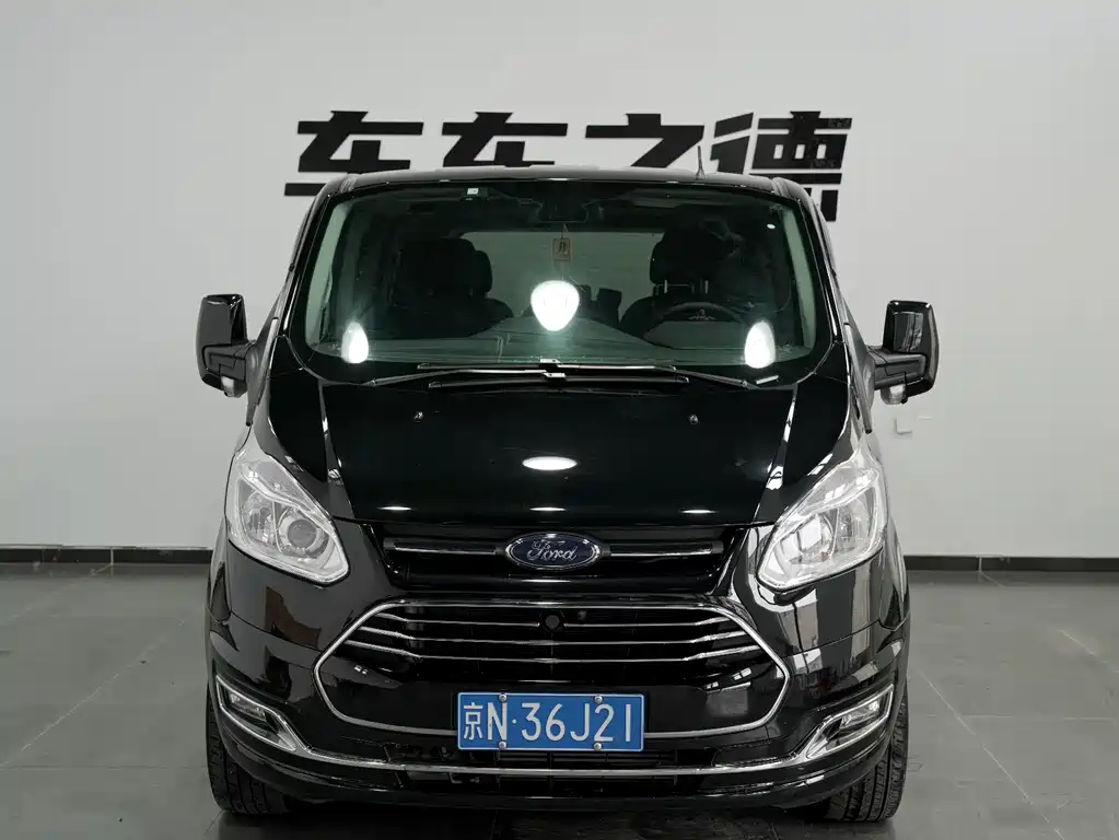 Ford Tourneo 2021 — фото 3