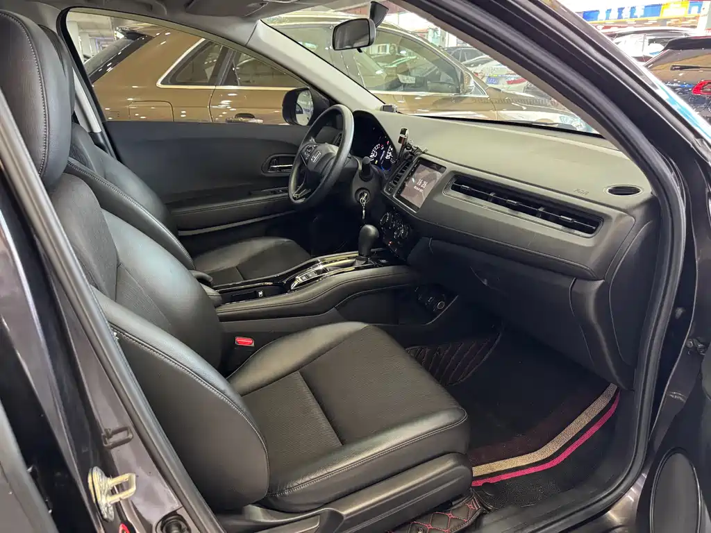Honda Vezel 2020 — фото 10