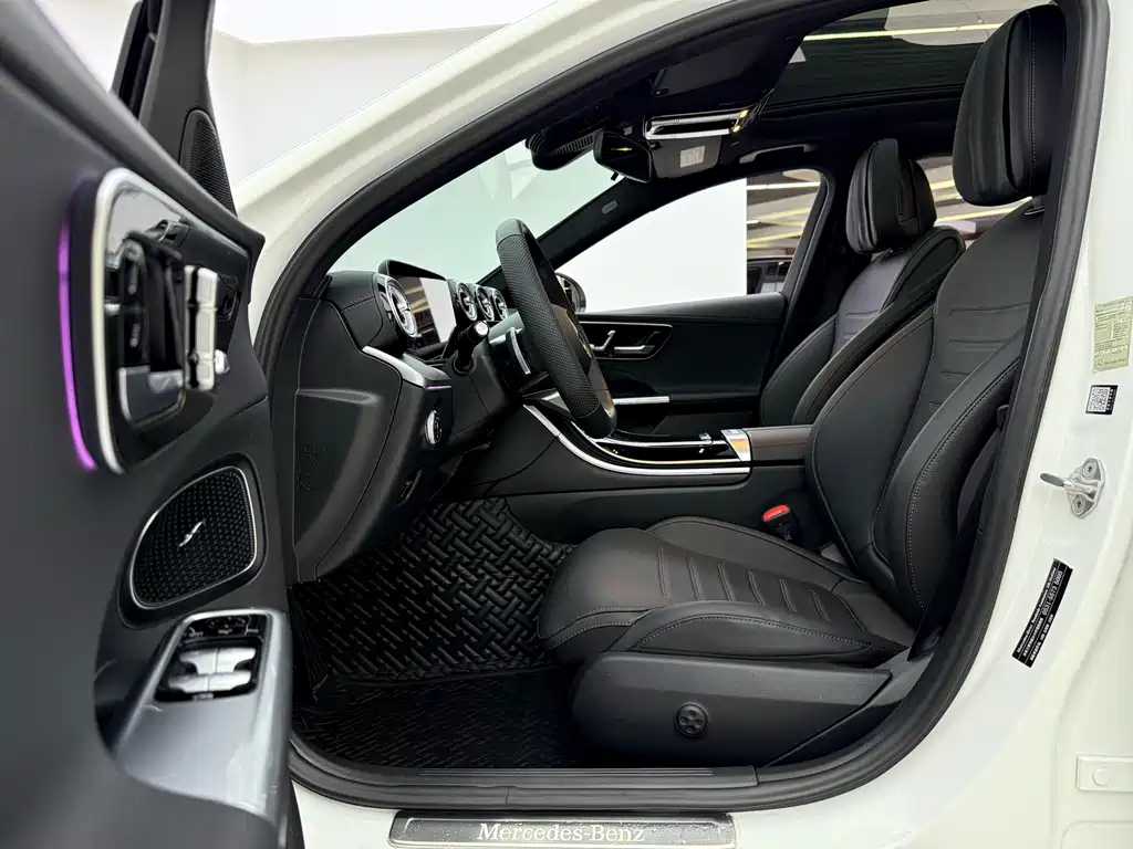 Mercedes-Benz C-Class 2022
