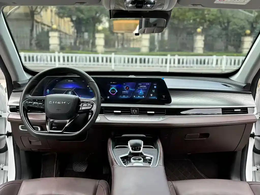 Chery Tiggo 8 PRO 2023 — фото 9