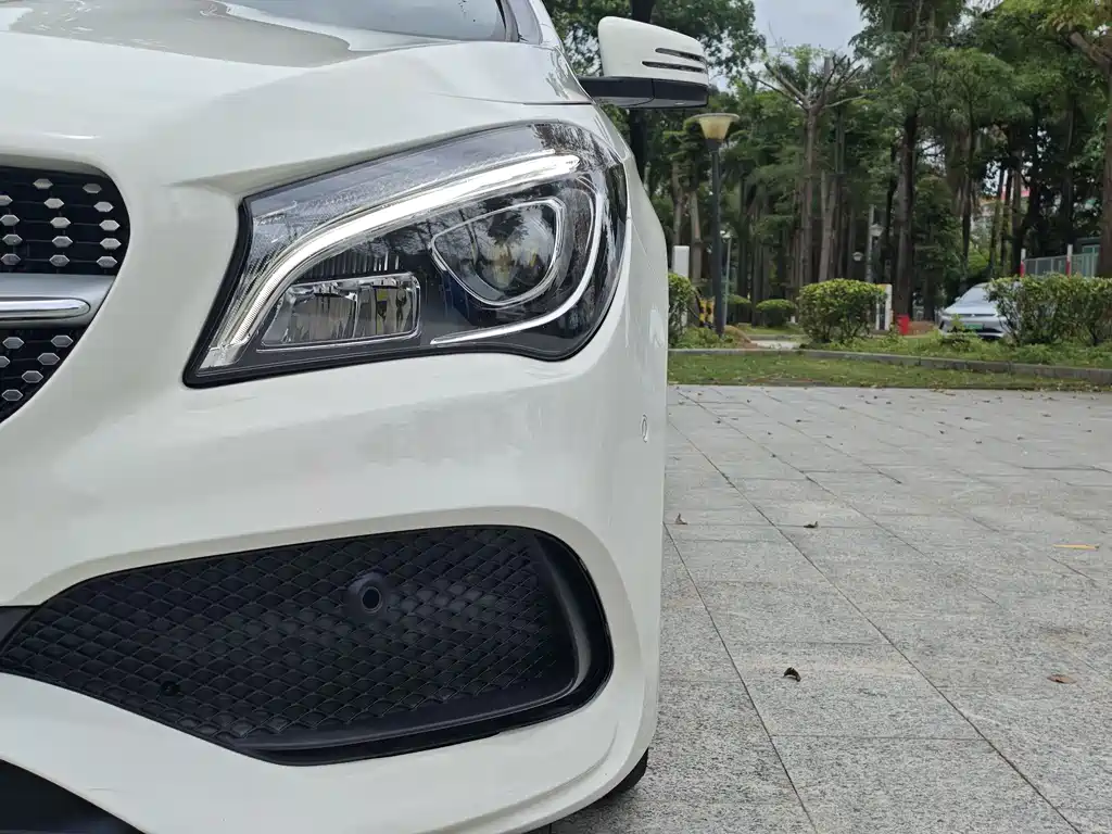 Mercedes-Benz CLA 2018 — фото 19