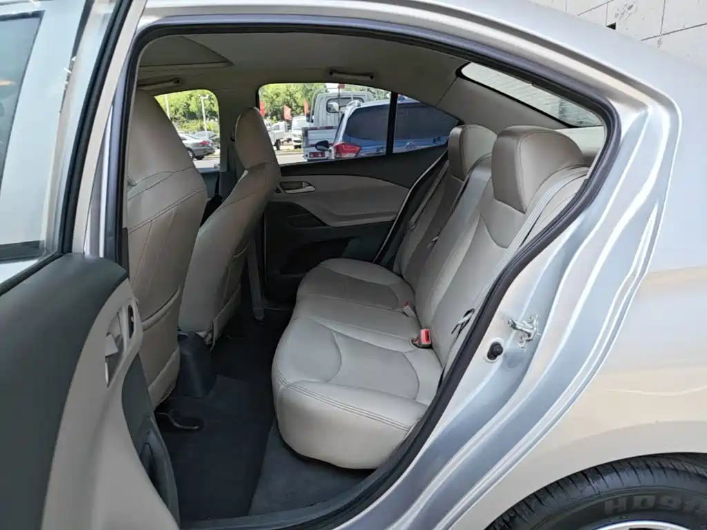Chevrolet Sail 2015 — фото 17