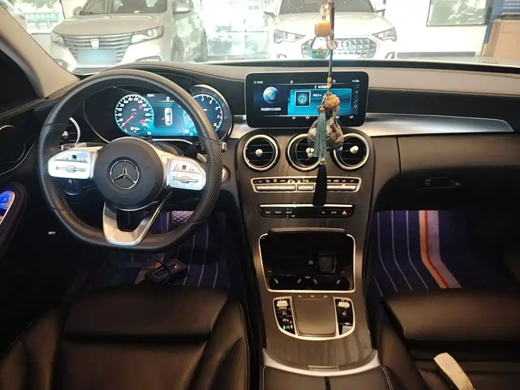 Mercedes-Benz C-Class 2020 — фото 10