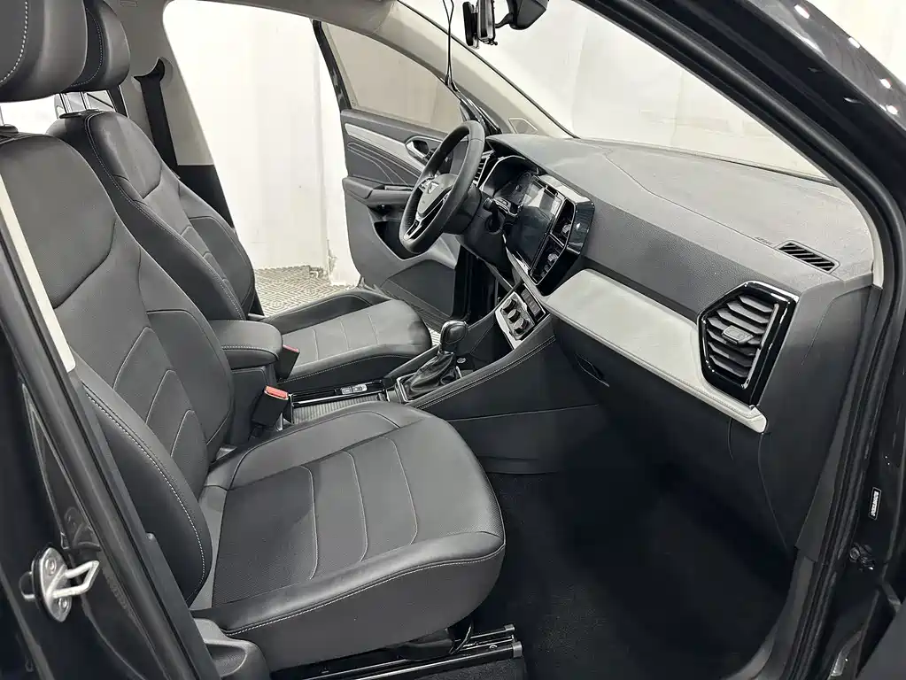 Jetta VS5 2022