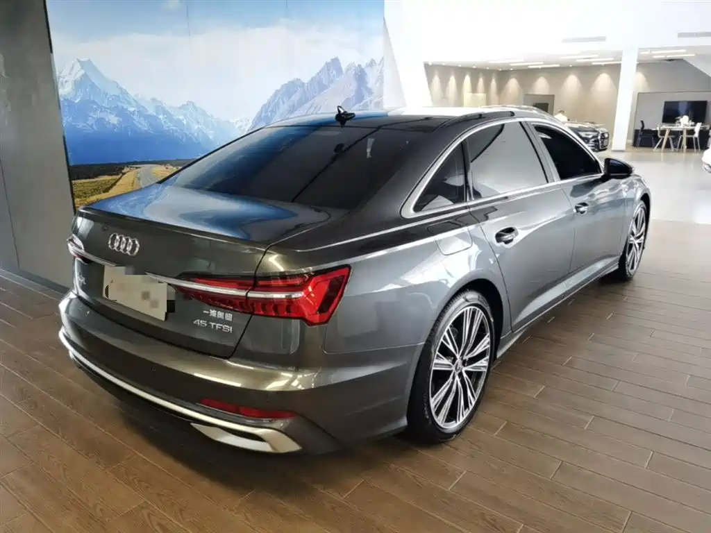 Audi A6L 2023 — фото 12