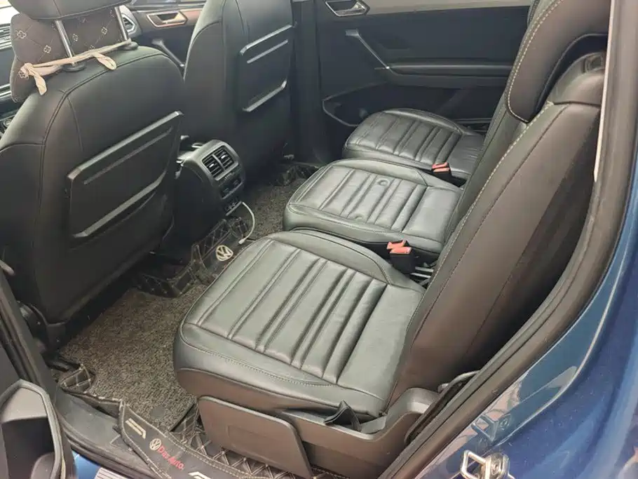 Volkswagen Touran 2018 — фото 11