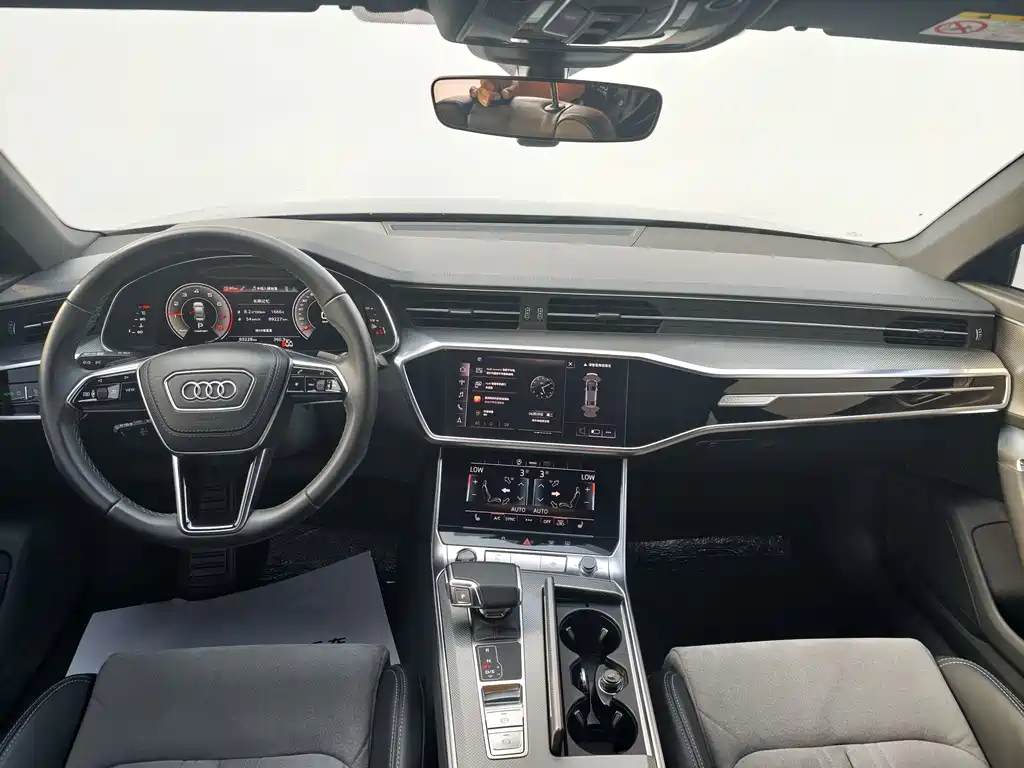 Audi A6L 2023 — фото 7