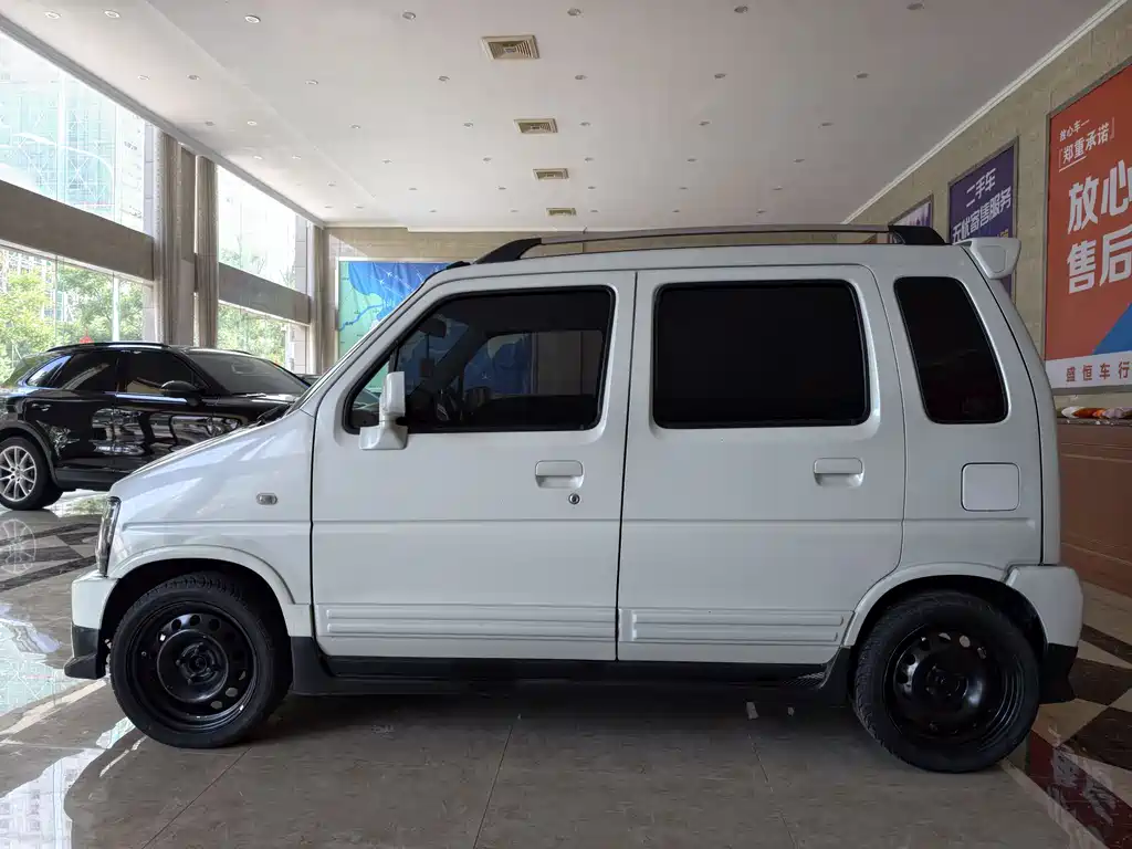 Suzuki Wagon R 2012