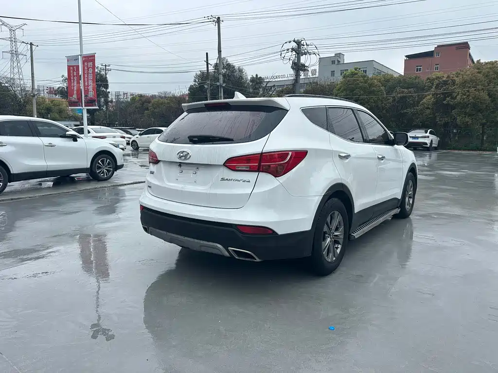 Hyundai Santa Fe 2016 — фото 19