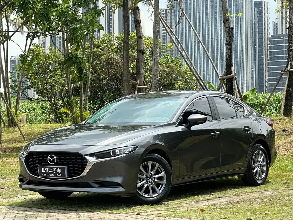 Mazda 3 Axela 2021
